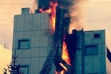 Торговый центр «Пирамида» загорелся в Новосибирске